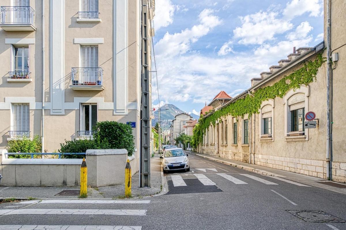 2 Pieces Tout Confort, Deco Moderne, Wifi Fibre Grenoble Esterno foto